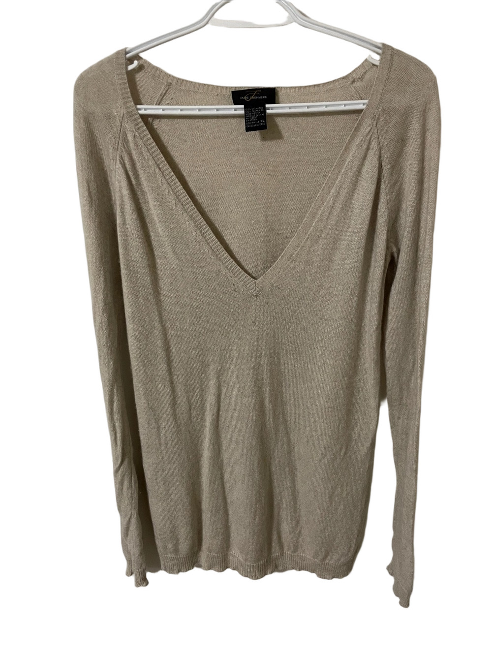 Pure Cashmere V-Neck Sweater in Beige Size XL